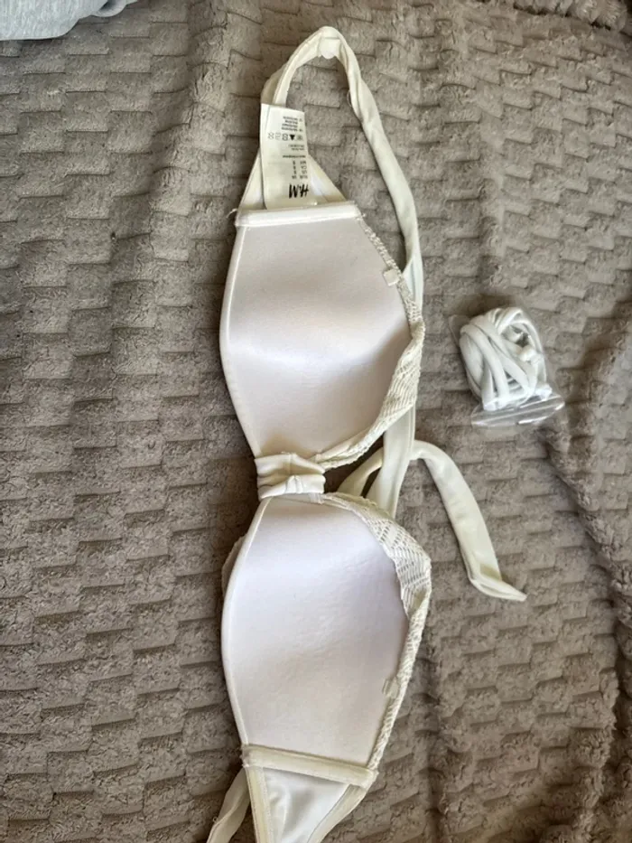 Haut de bikini - photo numéro 2
