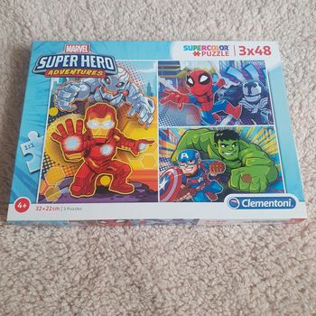 3 puzzles super heros