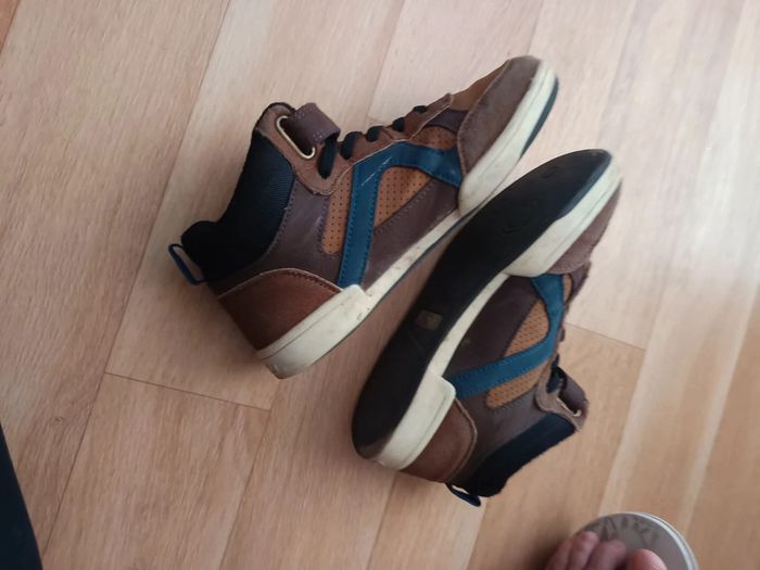 Chaussure garçon taille 34 - photo numéro 3