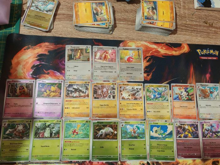 Lot de 158 Cartes Méga Évolution 50 reverses 10 holo 98 communes sans double - photo numéro 2