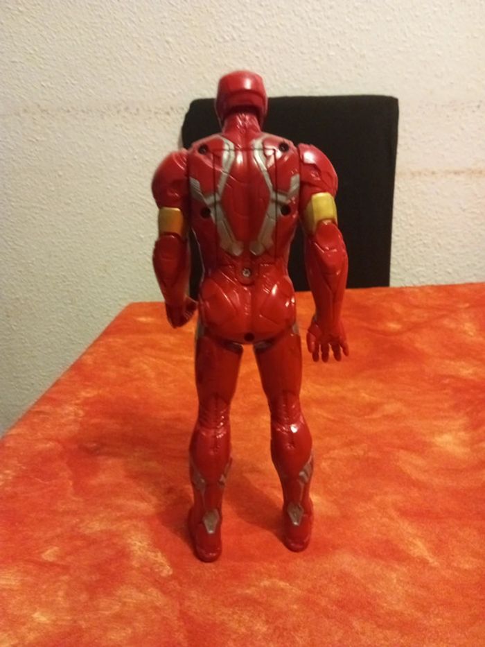 Iron man qui parle , Marvel 2015 Hasbro - photo numéro 4