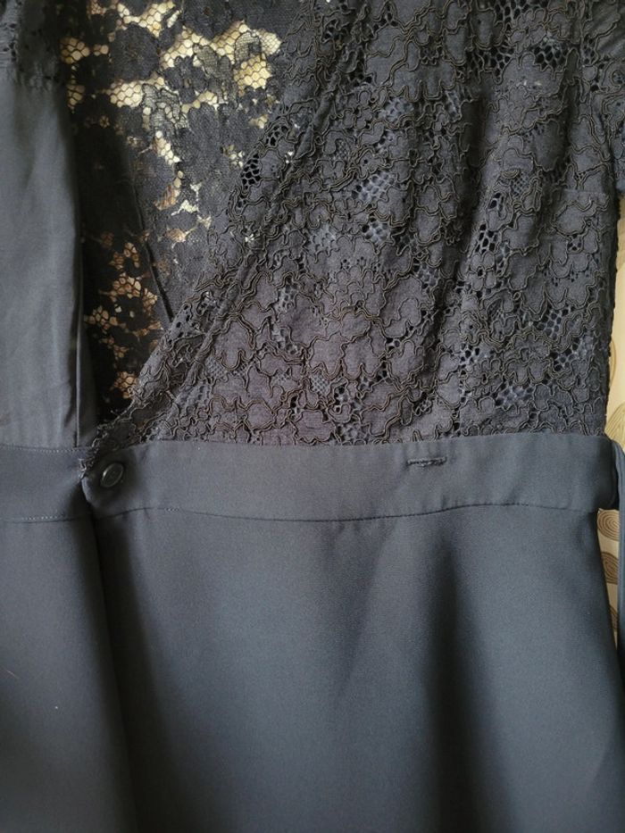 Robe portefeuille en dentelle - Claudie Pierlot - photo numéro 4