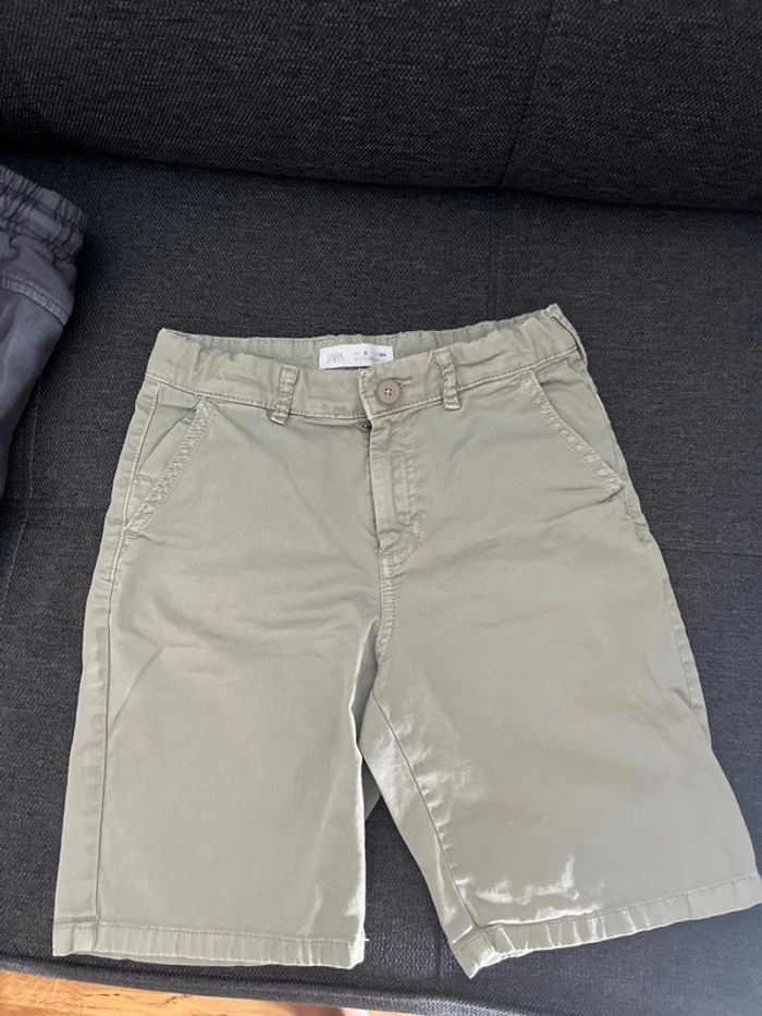 Lot 3 shorts Zara garçon 9 ans - photo numéro 5