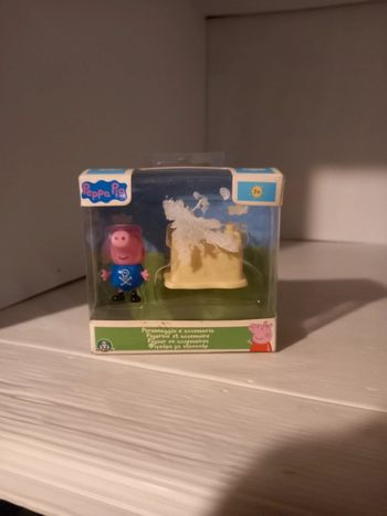 Peppa pig et château de sable