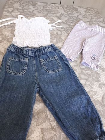 Lot 4 vêtements bébé fille 12 mois