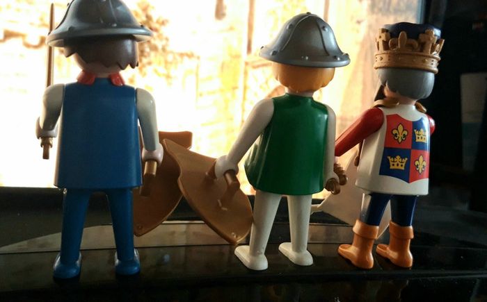 Playmobil Vintage Le roi et ses gardes relookés Chevaliers Empereur - photo numéro 6