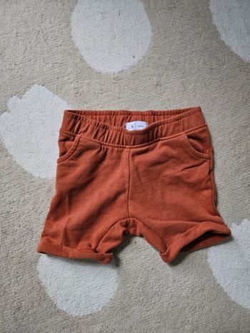 Short 2 ans