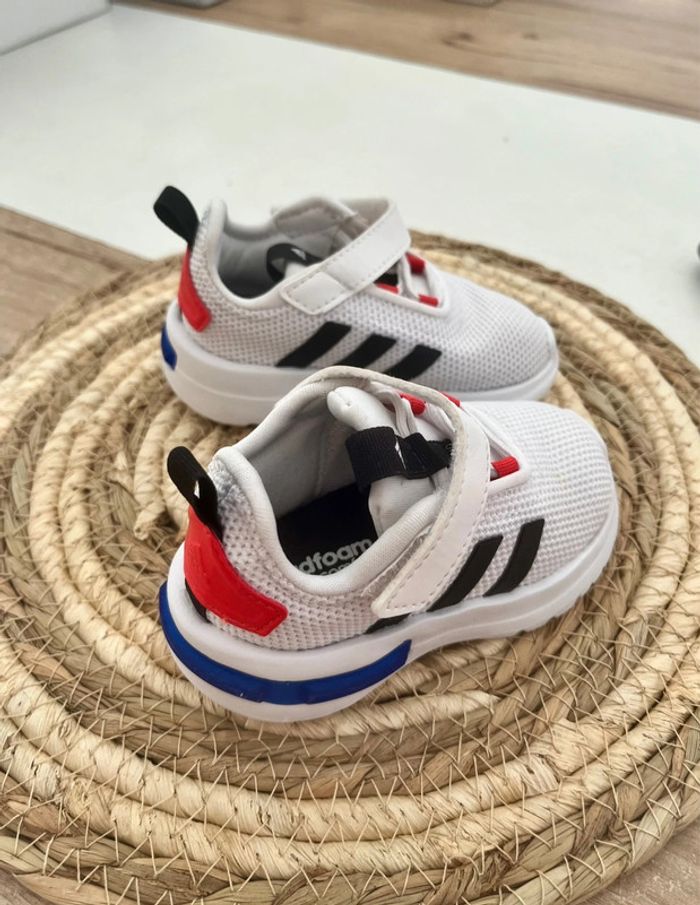 Baskets bébé Adidas Racer Tr23 - pointure 20 - photo numéro 2