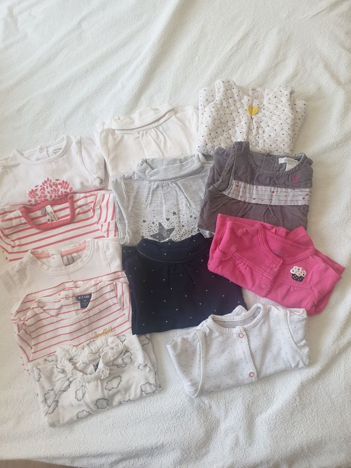 Lot fille 1 mois