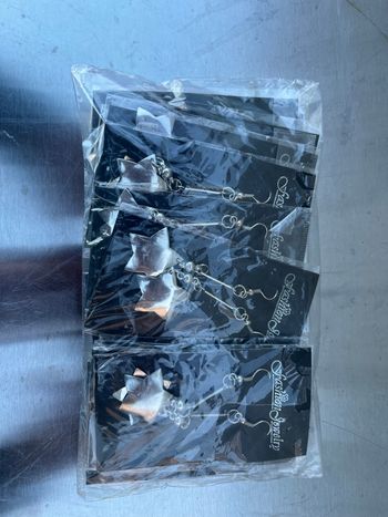 Lot de 21 pièces – Boucles d’oreilles grises en forme d’étoile