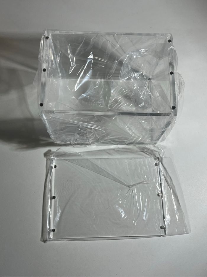 Protection acrylique pour display de 8 x mini tins Pokémon - photo numéro 2