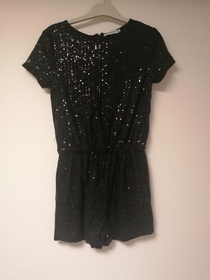 Combinaison short sequins taille Xxs 146-152cm 12ans
