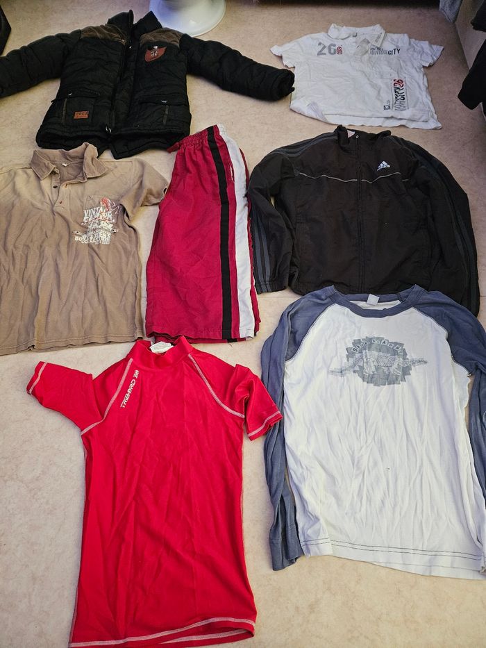 Lot vêtements 12 ans - photo numéro 2