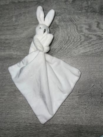 Doudou lapin jacadi