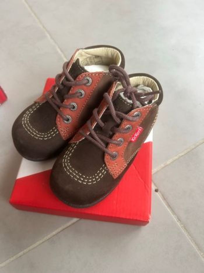 Kickers neuves pointure 22 - photo numéro 4