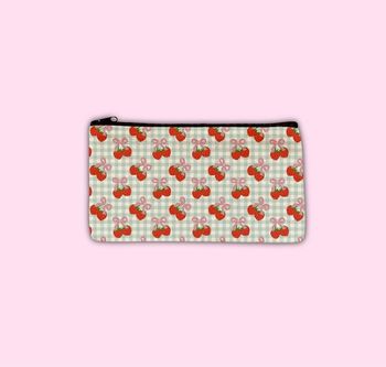 🍓 Trousse personnalisée vichy & fraises – Polyester doux