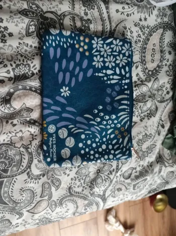 Petite pochette bleue