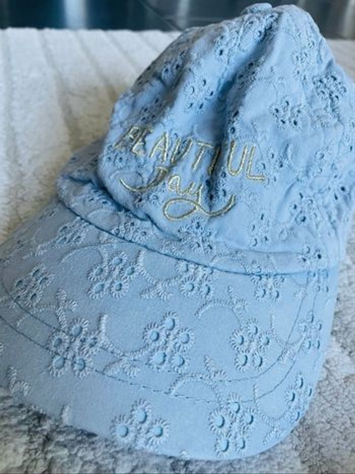 Blouse et casquette 3 ans - photo numéro 5
