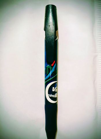 Stylo bic "faites vibrer les bleu" équipe de France football