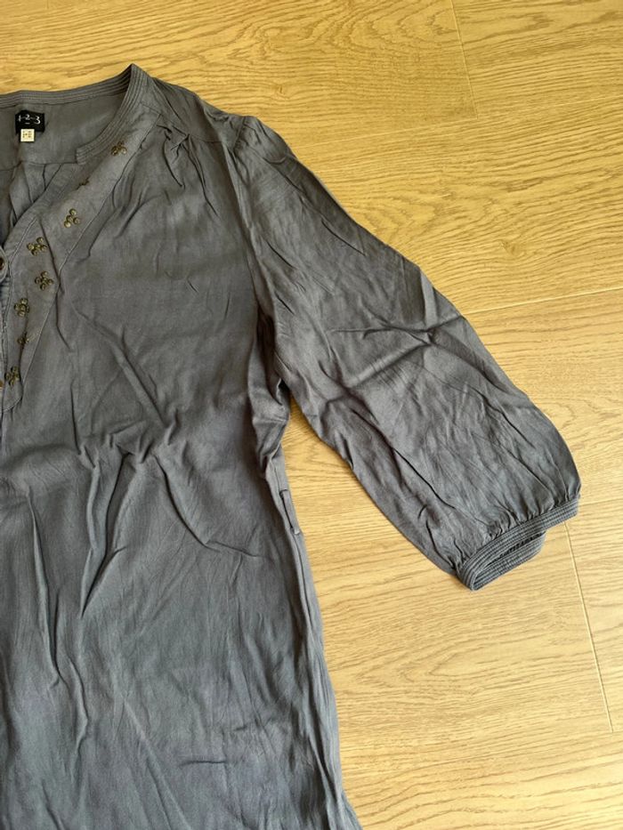 Vends robe bleu/gris manche 3/4 de la marque 123 taille 46 bon état - photo numéro 3