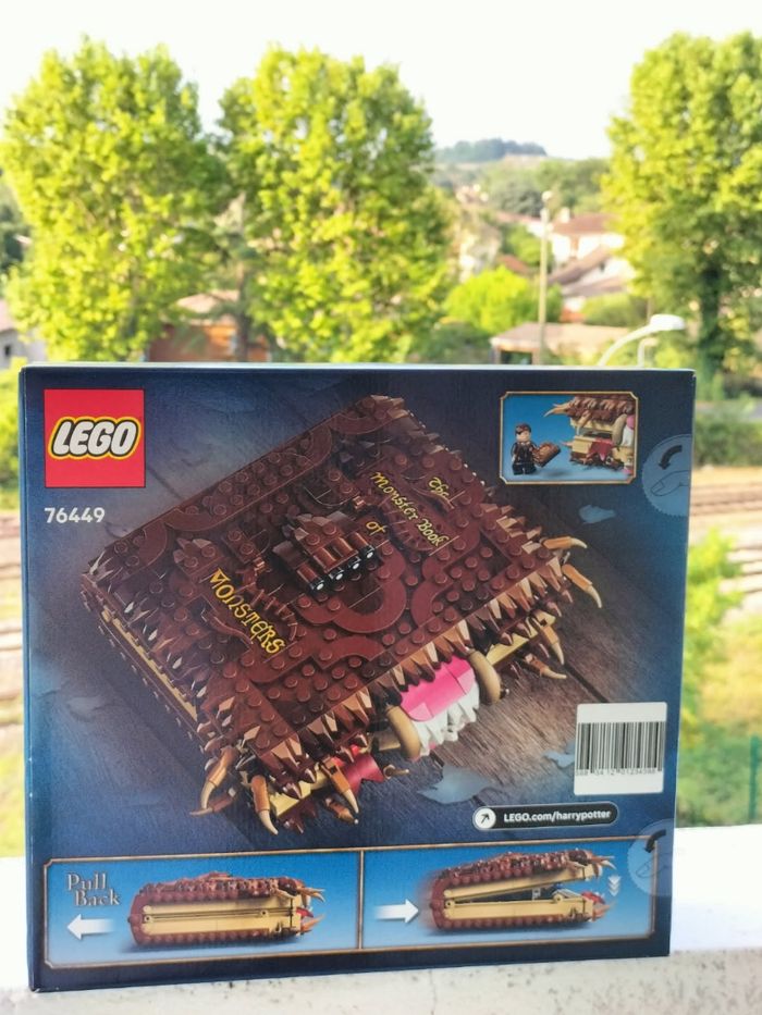 Lego Harry Potter le monstrueux livre des monstres - photo numéro 3