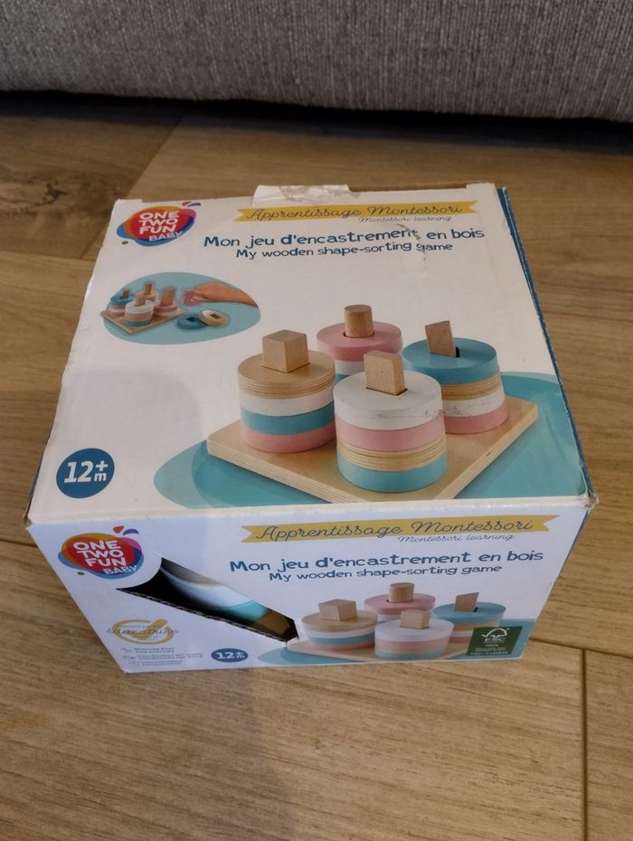 Jeu d'empilement en bois - photo numéro 2