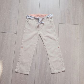 Pantalon crème très léger et brillant. Fille 3 ans. Marque Gémo
