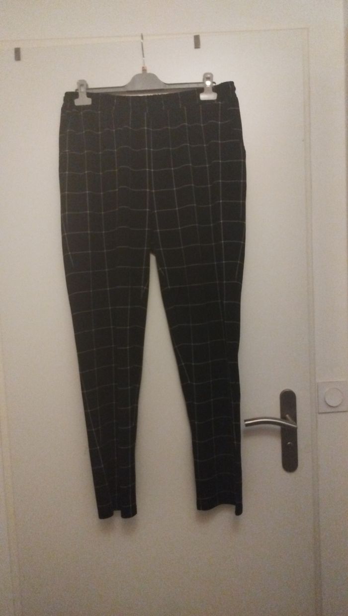 Pantalon - photo numéro 1