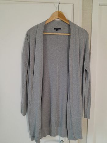 Lot 2 gilets femme taille L Kiabi