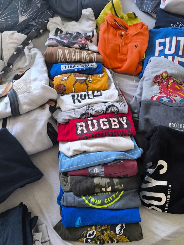 Lot vêtements enfant garçon 4-6 ans