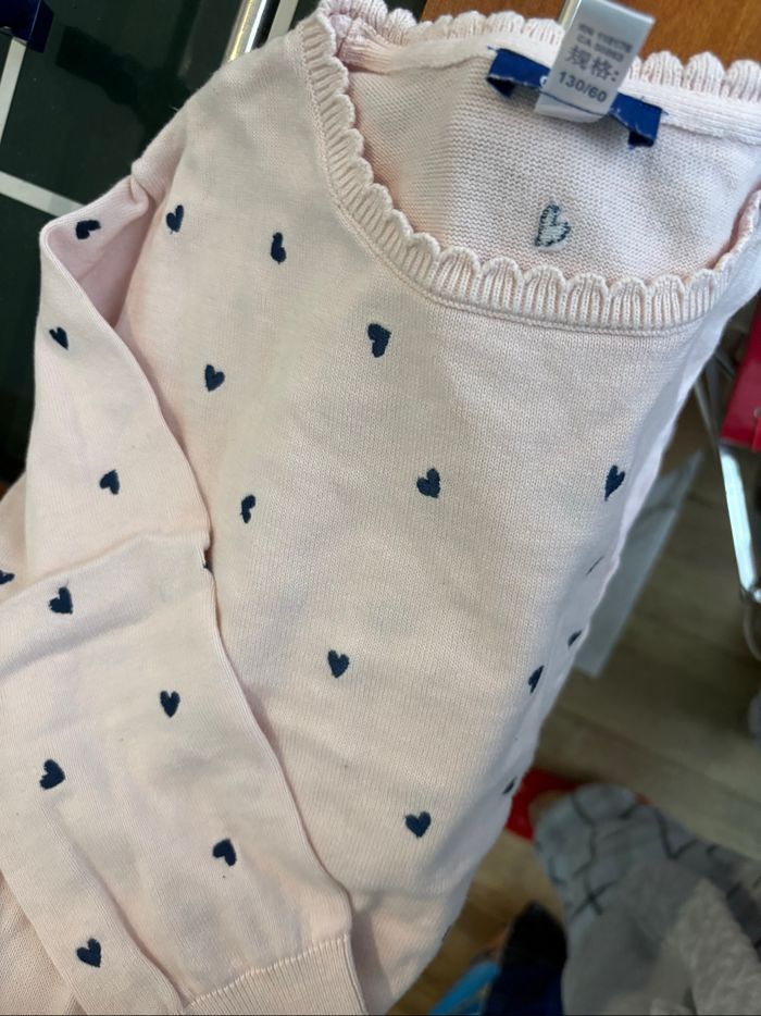 Pull cœur 8 ans - photo numéro 3