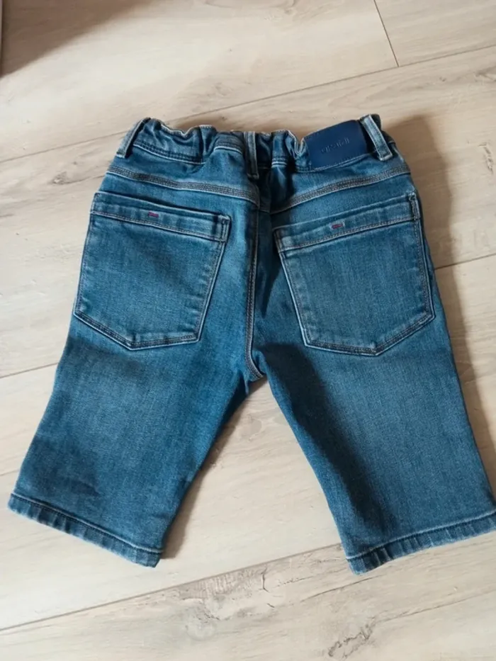 Short 6 ans - photo numéro 3