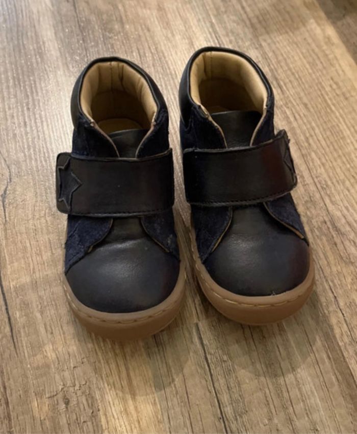 Chaussure bébé - photo numéro 3