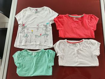 Lot t shirt 6 ans