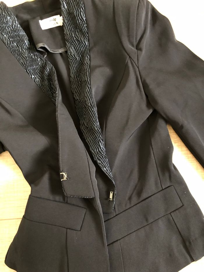 Blazer noir Molly Bracken taille XS jamais porté - photo numéro 9