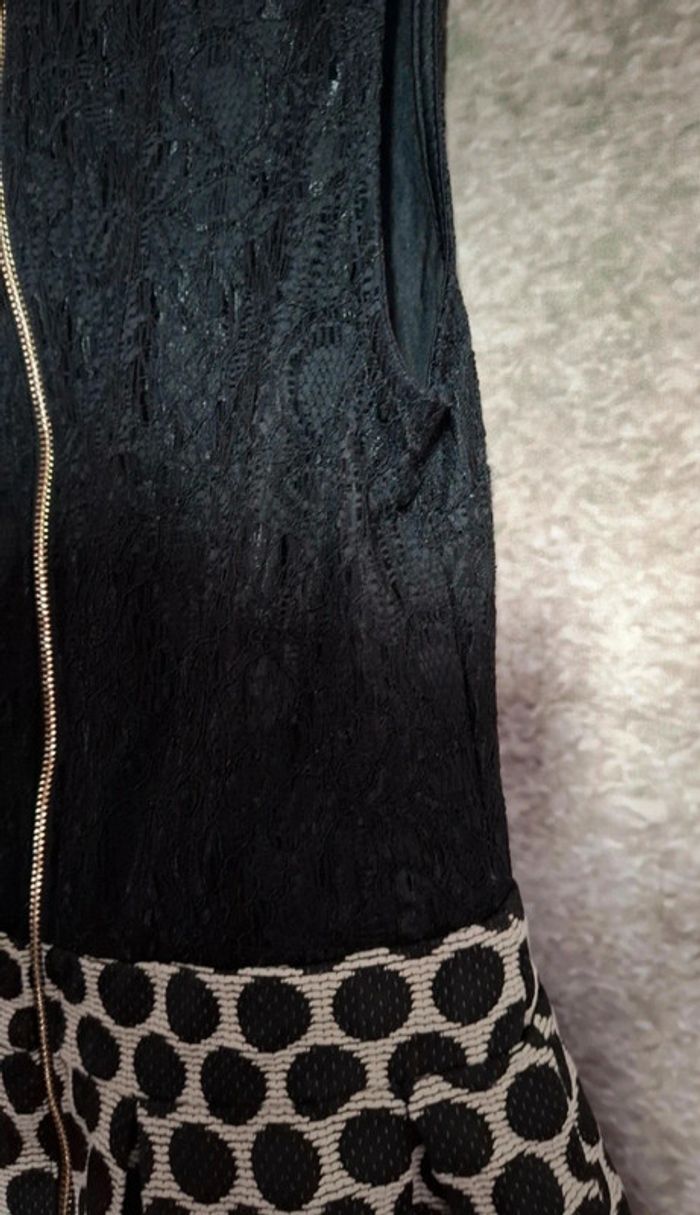 Robe à pois et dentelle - photo numéro 14