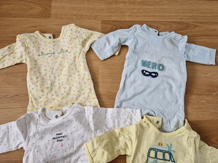 Lot 7 pyjamas 3 mois - photo numéro 2