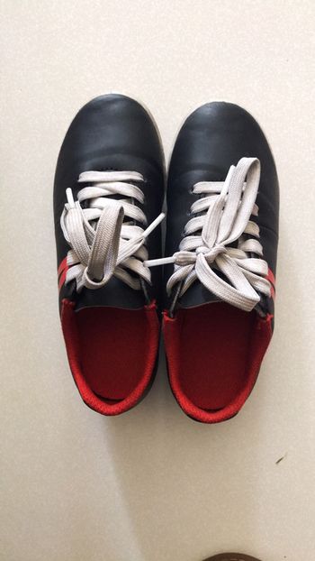 Chaussures foot kipsta decathlon pointure 28