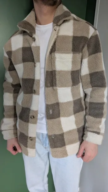 Veste polaire à carreaux