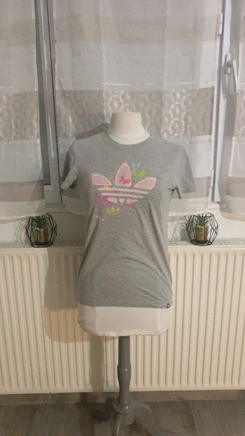 T-shirt Adidas gris