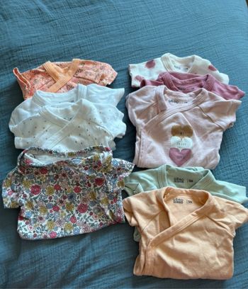 Lot 9 bodies la manches courtes