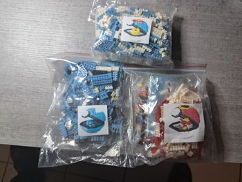 Lot de pokemon en mini briques