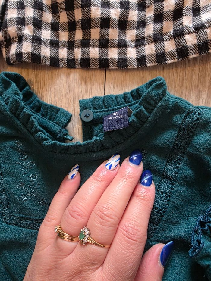 Lot robes kiabi 4 ans - photo numéro 6