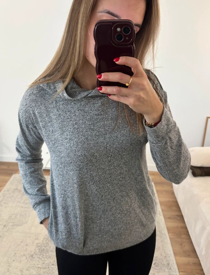 Sweat Gris Etam femme taille S / FR36 / W26 - photo numéro 2
