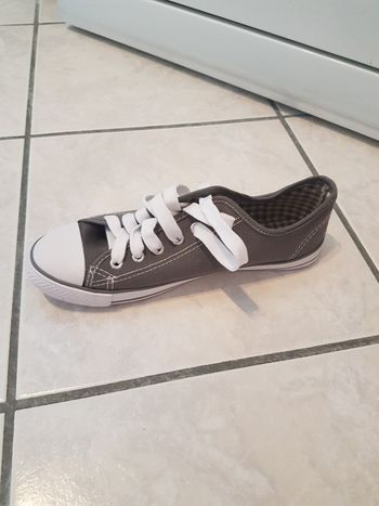 Chaussures type converse