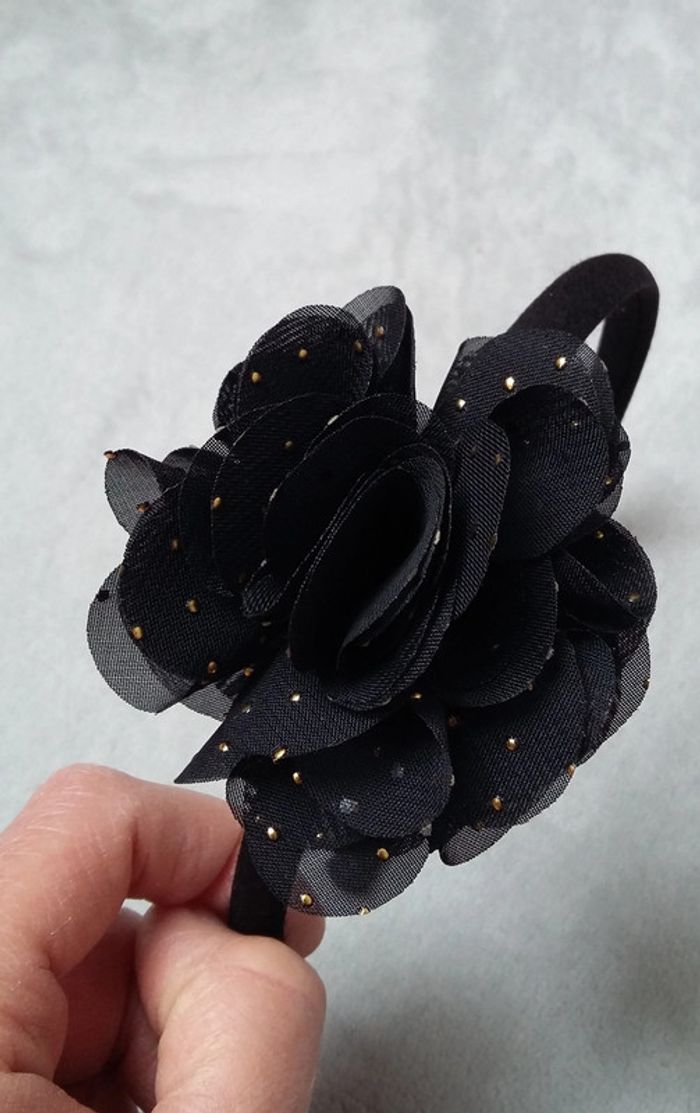 serre-tête noir/doré état neuf - photo numéro 2