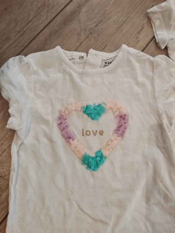 Lot de vêtements taille 2/3 ans tachés - photo numéro 3