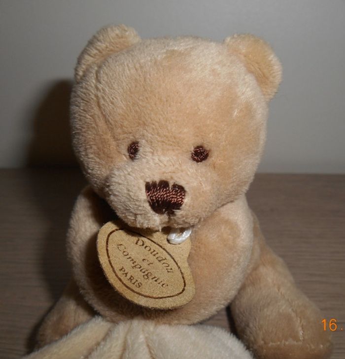 Doudou ourson "Doudou et Compagnie" Paris 17x17 cm - photo numéro 2