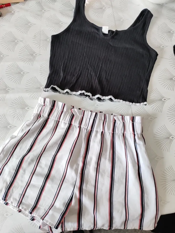 Ensemble short + haut 11/12 ans