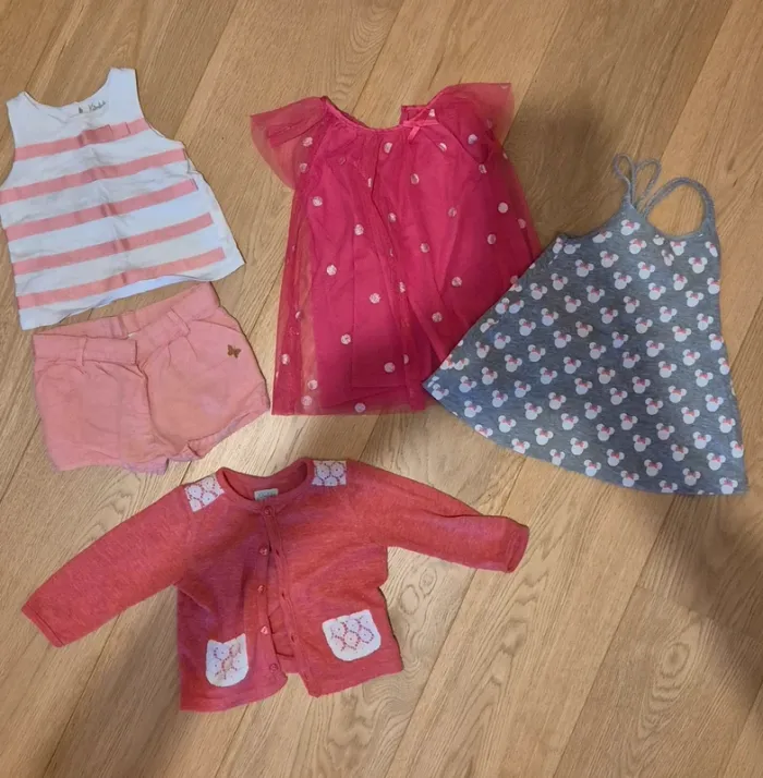 Lot de vêtements 12 mois